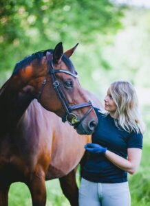 Johanna Svensson med häst